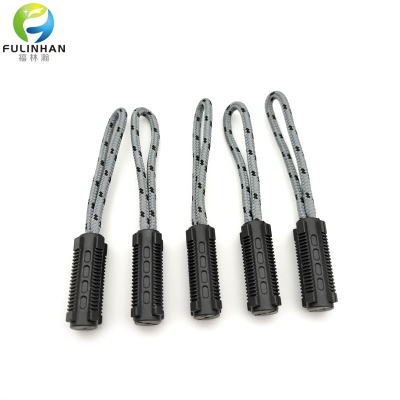zipper pull tabs