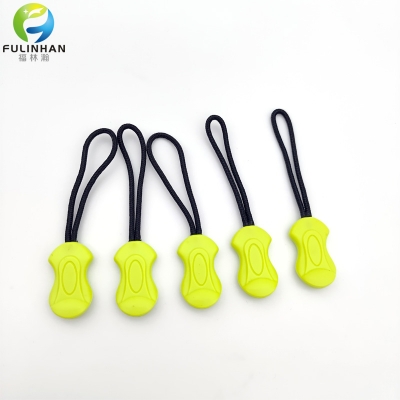 zipper pull tabs